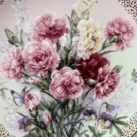 Carnation Serenade by Lena Liu Symphony of Shimmering Beauty 1992 Plate # 6733A - Picture 7 of 10